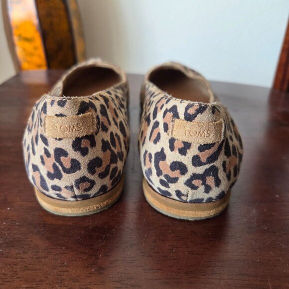 Toms US Womens Sz 7.5 Julie Leopard Flats Casual Shoes Animal Print Office - Picture 3 of 9
